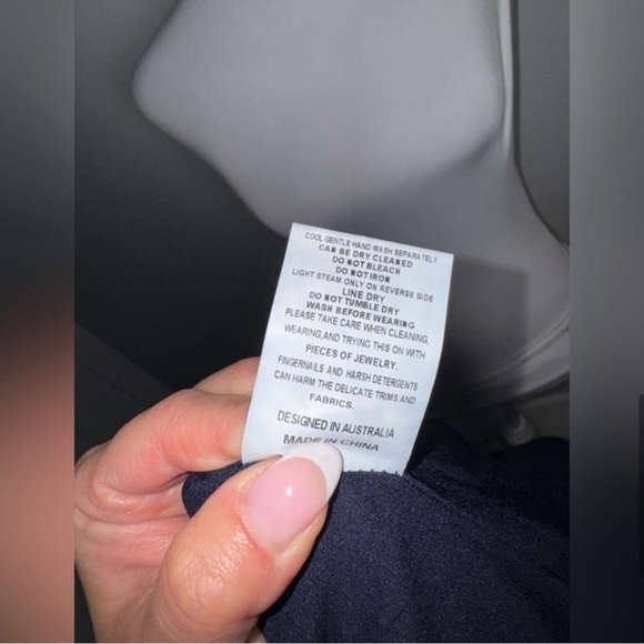 Elliatt Optics Floral Lace Peplum Dress/Size Small - Picture 8 of 10